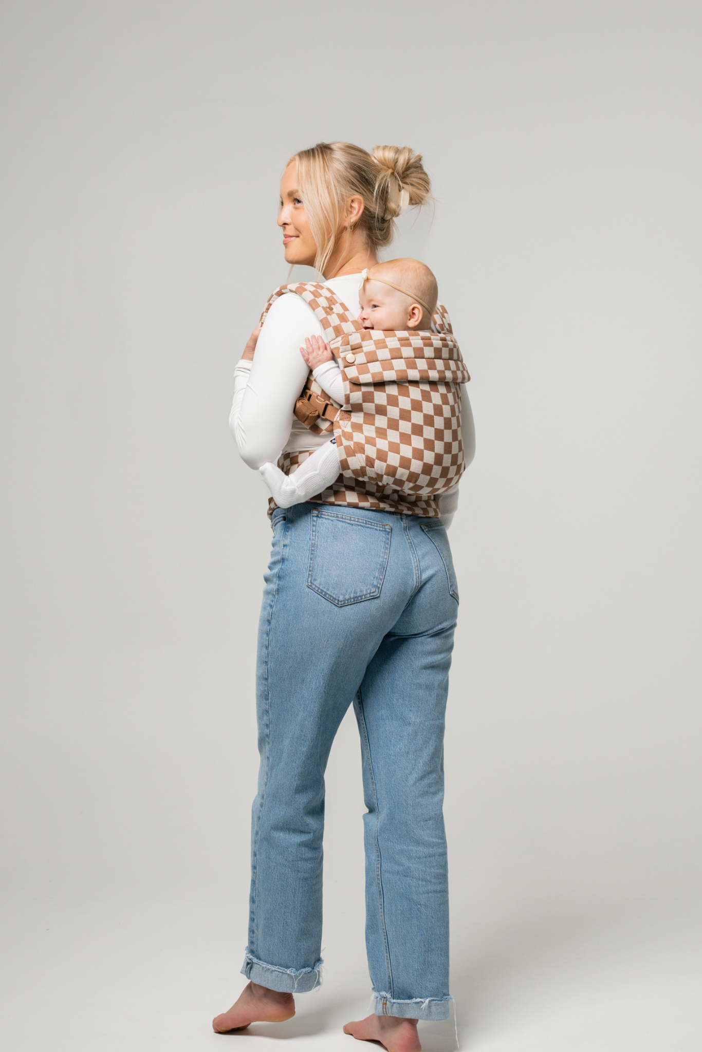 The Monarch Carrier | Mocha Check