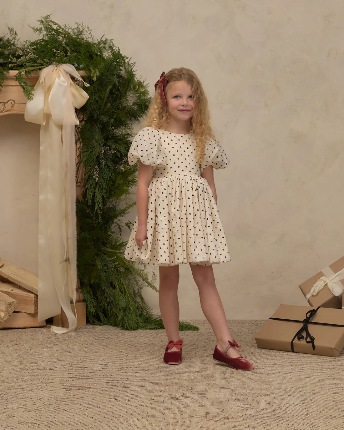 Sofia Dress | Black Daisy