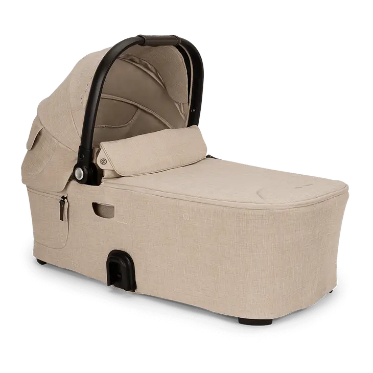DEMI Next Bassinet + Stand