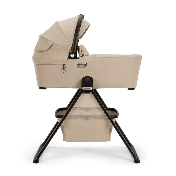 DEMI Next Bassinet + Stand