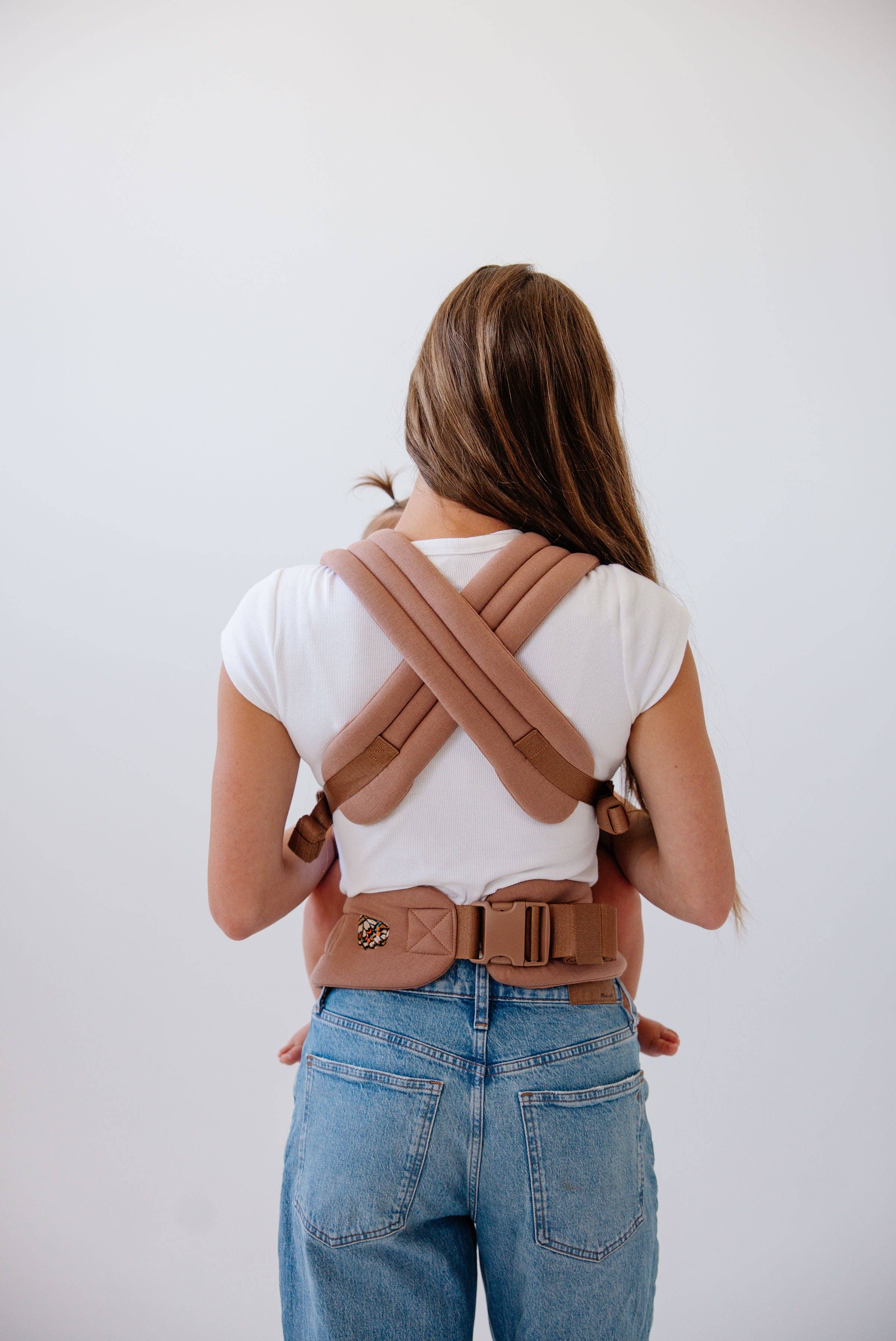 The Monarch Carrier | Mocha