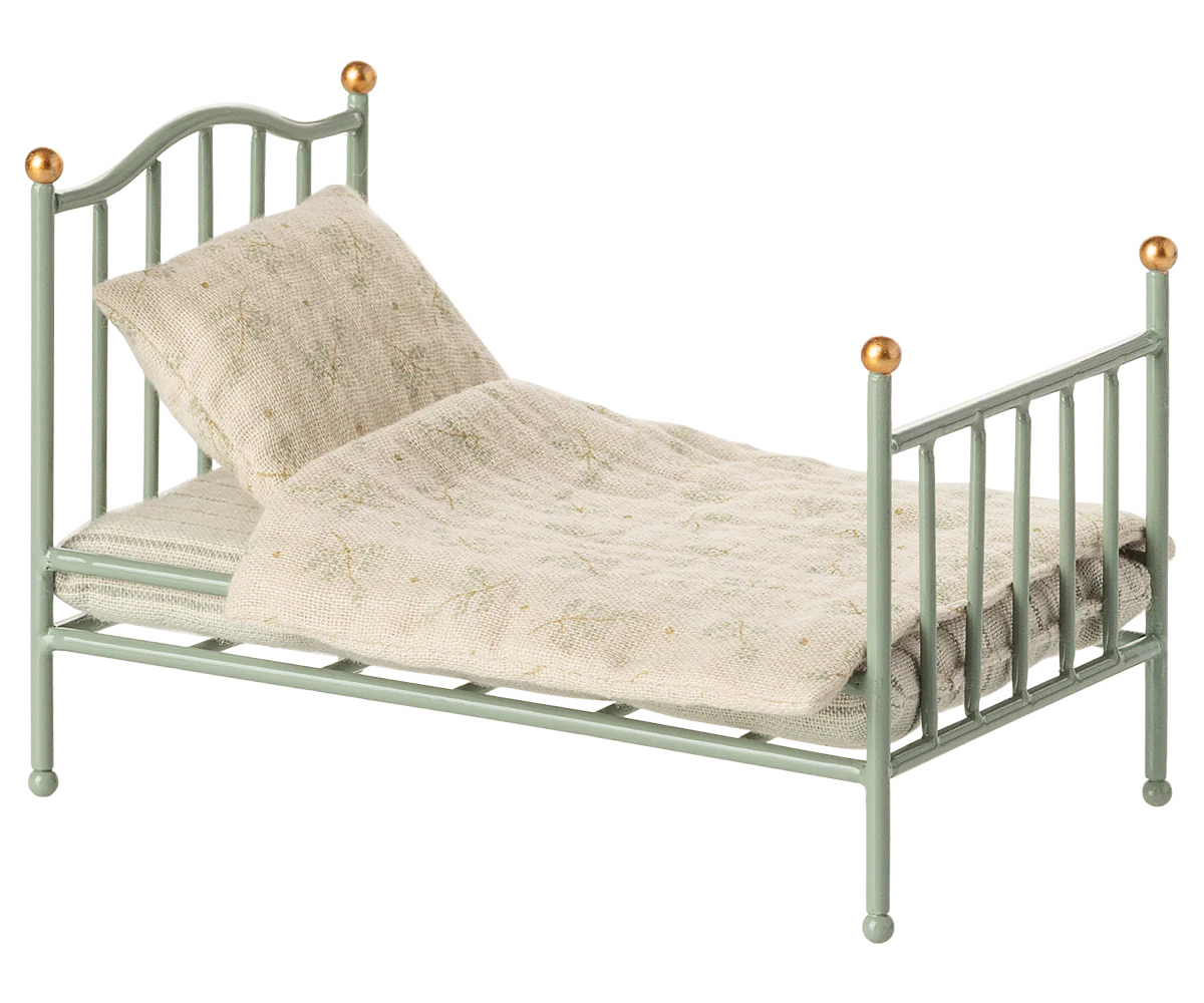 Mouse Vintage Single Bed | Mint