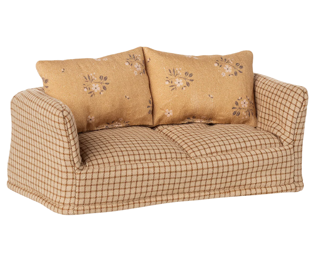 Mouse Couch | Mable