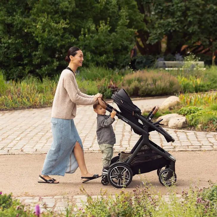 Pipa urbn + DEMI Next Travel System