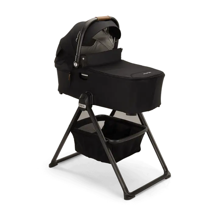 DEMI Next Bassinet + Stand